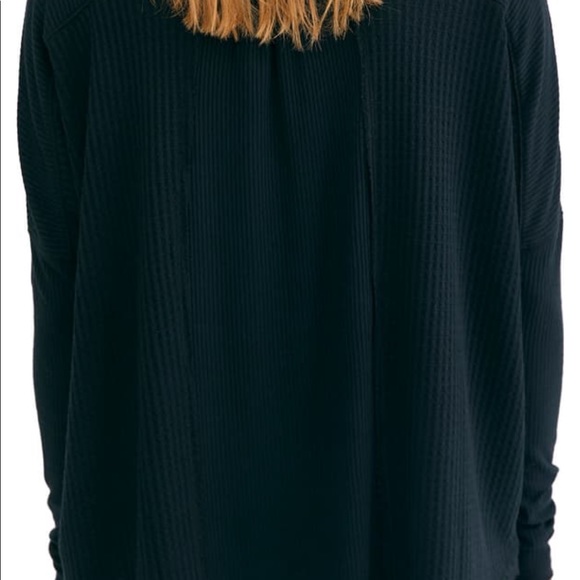 Free People Leo Henley Tee- Black OR Olive Green - Picture 3 of 6